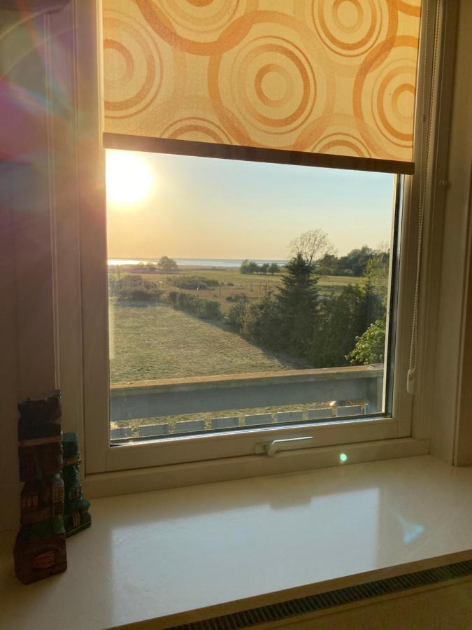 Freistehendes Einfamilienhaus mit Boddenblick Nähe Ostsee Fuhlendorf  Exterior foto